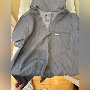 Figs Gray Set size small